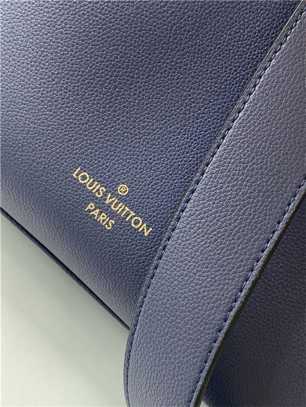 Louis Vuitton ON MY SIDE MM Calf leather and perforated calf leather M21569 Navy Blue High