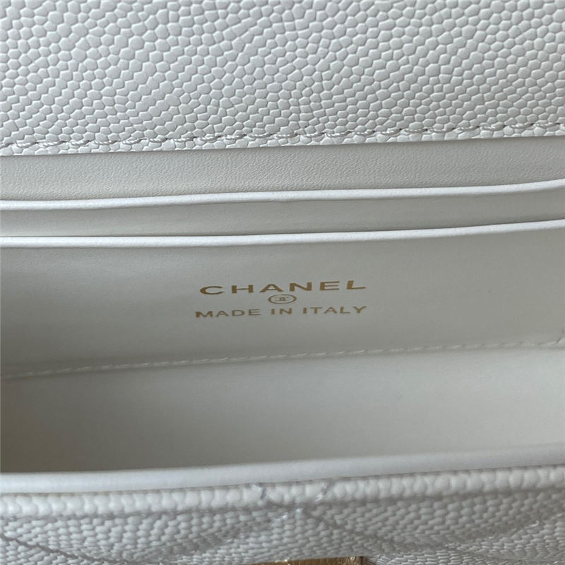 Chanel CLUTCH WITH CHAIN AP3238 Grained Shiny Calfskin & Gold-Tone Metal White A