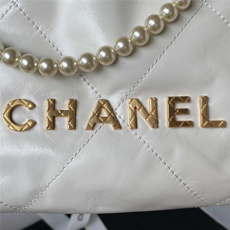 Chanel 22 MINI HANDBAG Shiny Calfskin White Pearl & Gold-Tone Metal AS3980 High