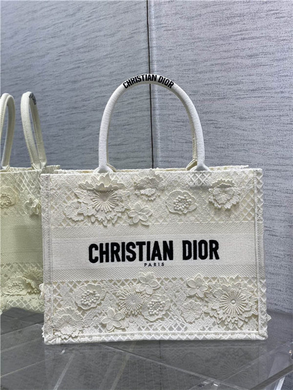 MEDIUM Dior BOOK TOTE Embroidered with 3D Flowers White High