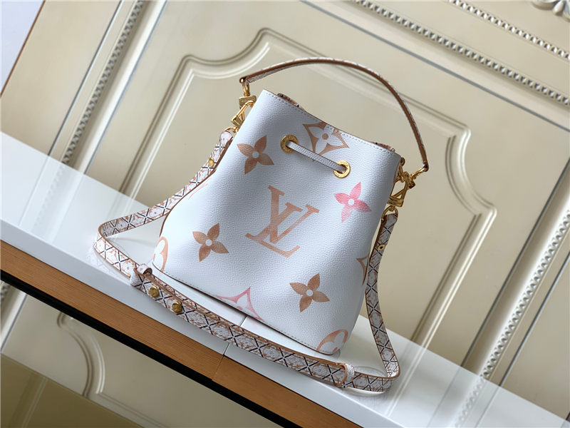 Louis Vuitton NÉONOÉ BB Monogram coated canvas M22985 Beige High