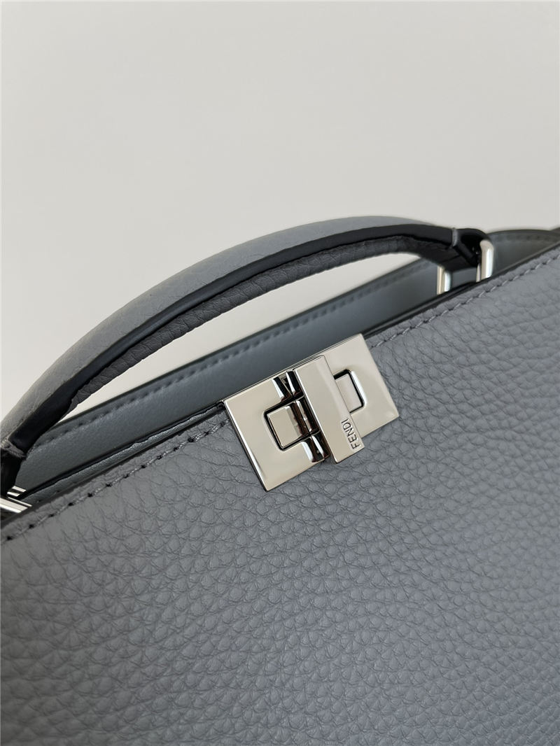 Peekaboo ISeeU XCross leather bag Light Grey High