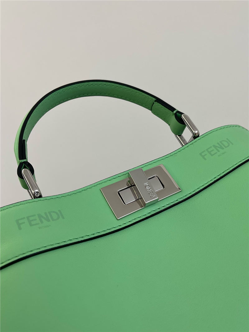 PEEKABOO ISEEU SMALL leather bag 5016 Green High