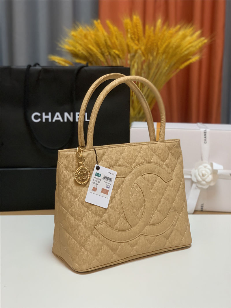 Chanel Vintage Hobo Bag Grained Calfskin AS0814 Beige High