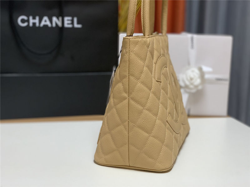 Chanel Vintage Hobo Bag Grained Calfskin AS0814 Beige High