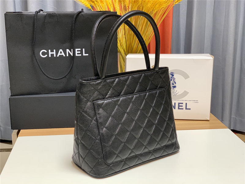 Chanel Vintage Hobo Bag Grained Calfskin AS0814 Black High