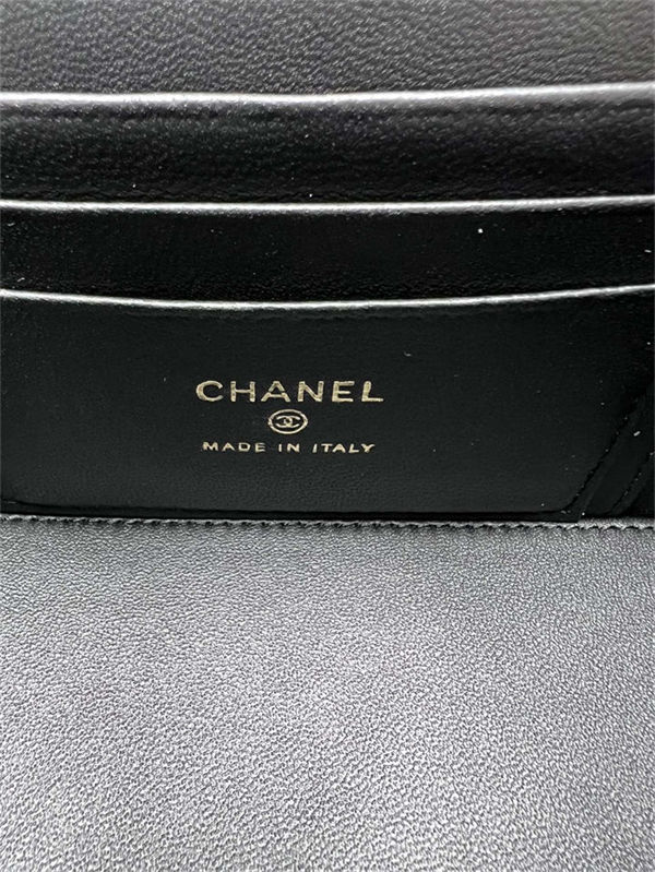 Chanel CLUTCH WITH CHAIN AP4168 Shiny Lambskin & Gold-Tone Metal Black High