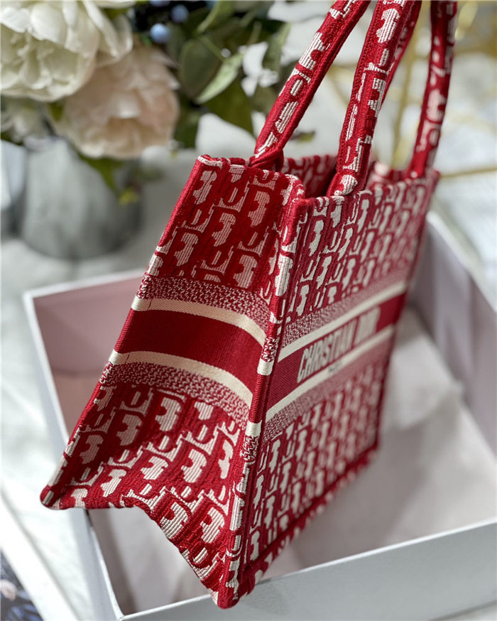 SMALL Dior BOOK TOTE Dior Oblique Jacquard Red High