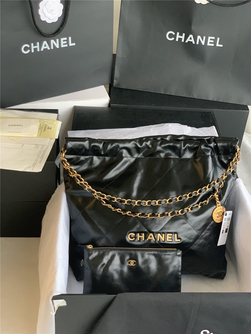 Chanel 22 MEDIUM HANDBAG Shiny Calfskin & Gold-Tone Metal AS3261 Black High