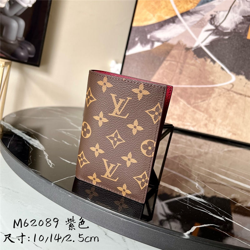 Louis Vuitton PASSPORT COVER Monogram Purple High