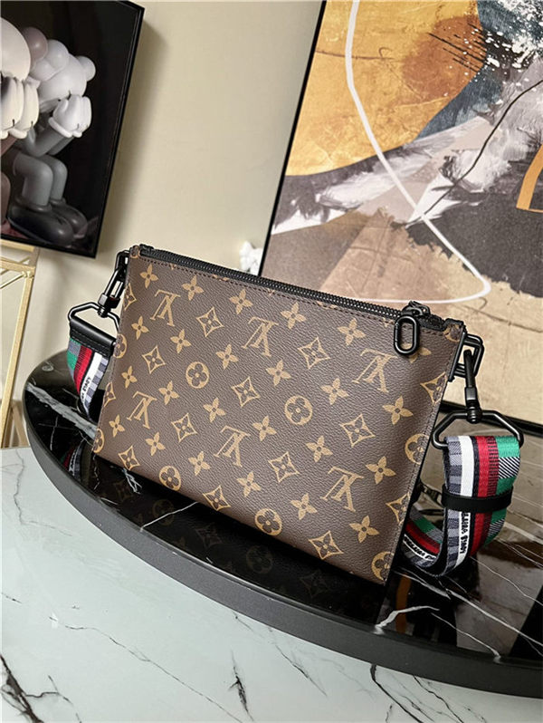 Louis Vuitton TRIO POUCH Monogram coated canvas and black Taurillon Monogram leather M59681 High