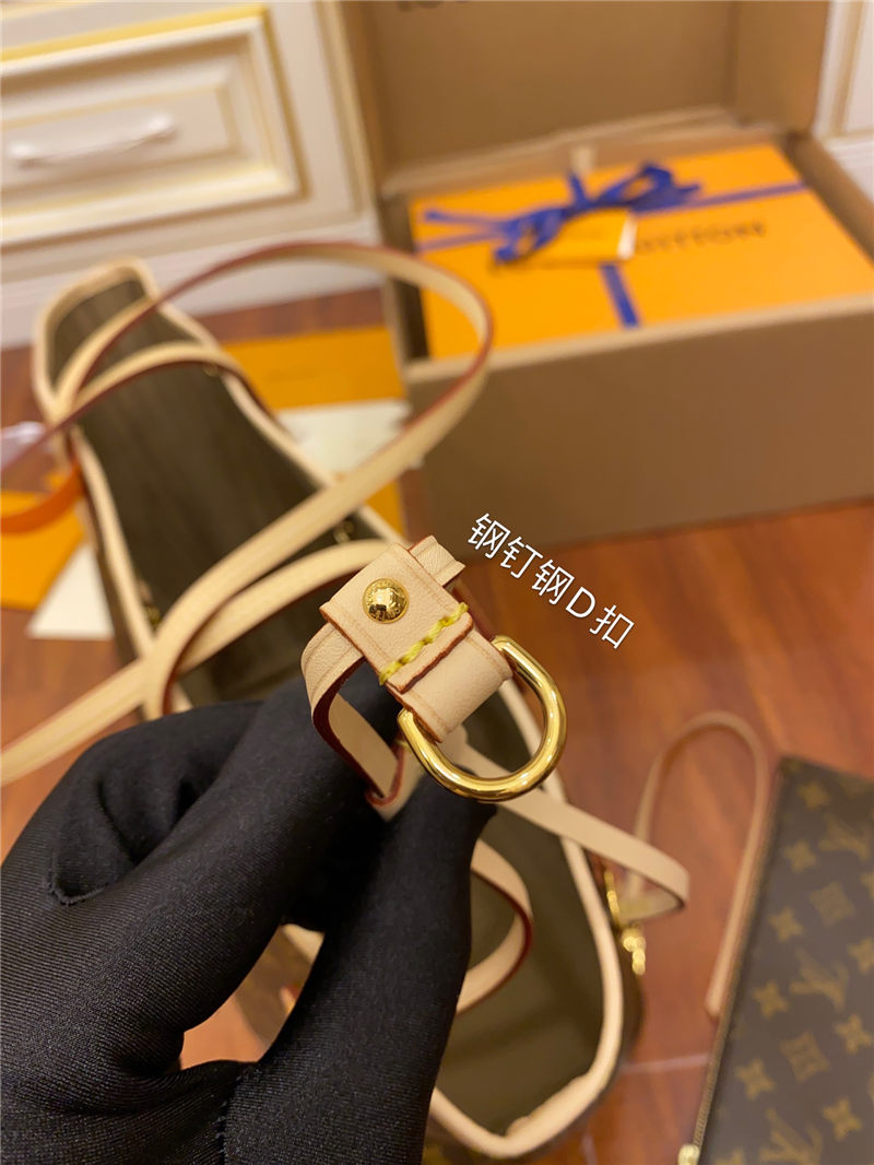 Louis Vuitton Neverfull MM Bag Monogram Canvas M40995 Top