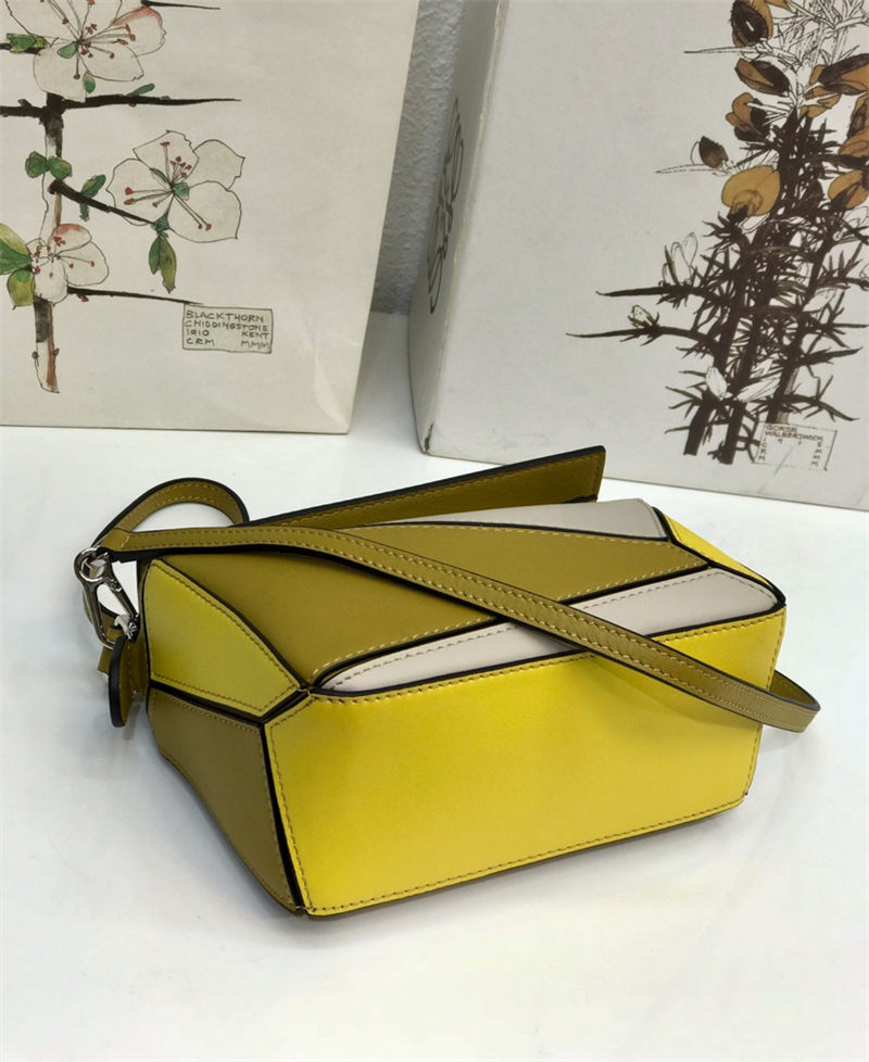 Mini Puzzle bag in classic calfskin High