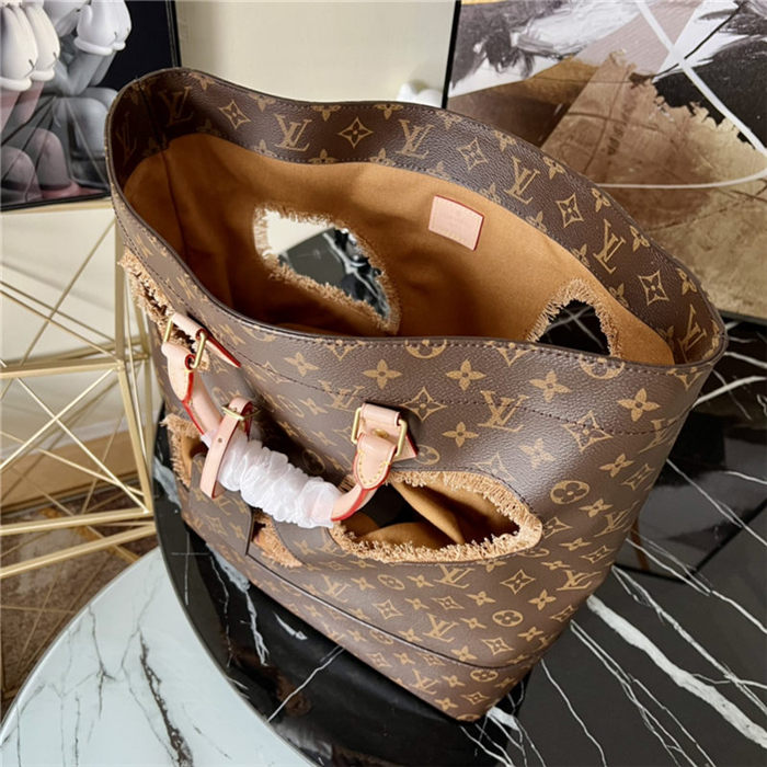 Louis Vuitton PET BAG Burned Holes M40011 High