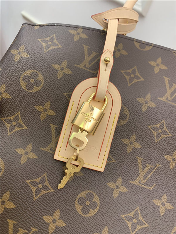 Louis Vuitton GRAND PALAIS Monogram M45898 High