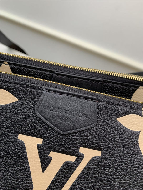 Louis Vuitton MULTI POCHETTE ACCESSOIRES Embossed supple grained cowhide leather M45777 Black/Cream High