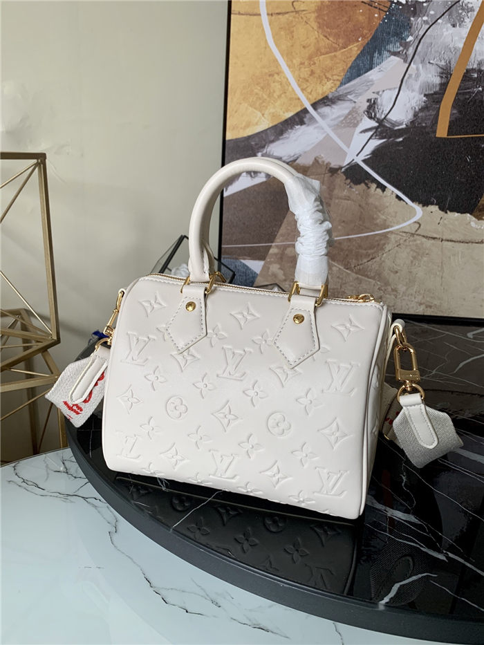 Louis Vuitton LIMITED EDITION - SPEEDY BANDOULIÈRE 22 Monogram-embossed puffy lambskin Ivory M58736 High