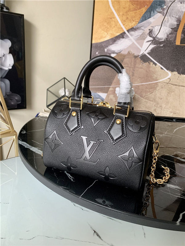 Louis Vuitton SPEEDY BANDOULIÈRE 20 Embossed grained cowhide leather M58953 Black High