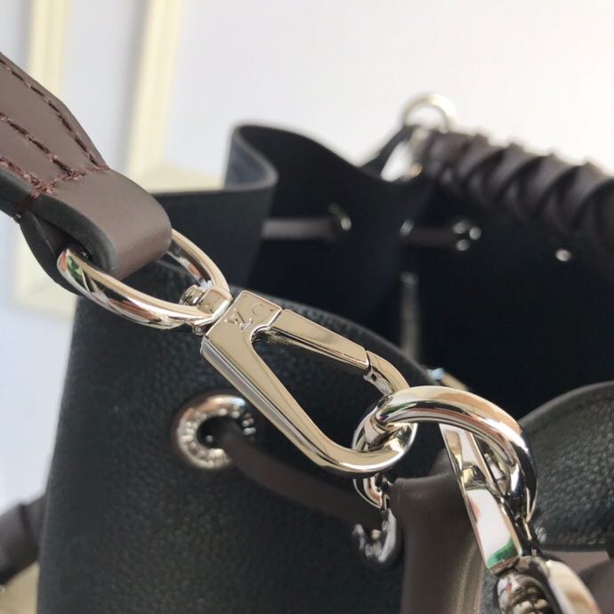 Louis Vuitton NéoNoé MM Bag High