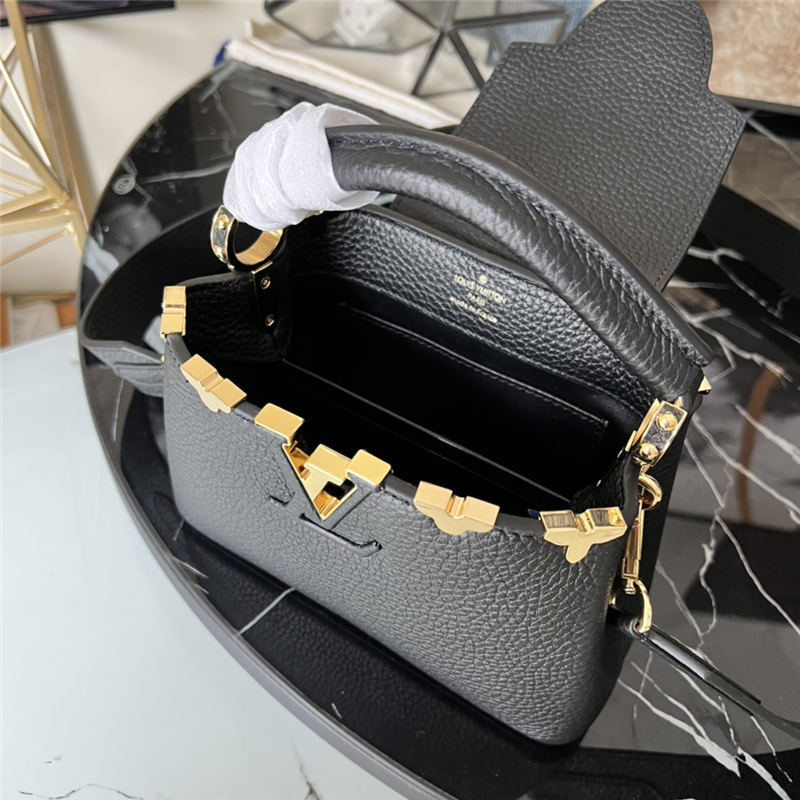 Louis Vuitton CAPUCINES MINI Taurillon Black M56669 High