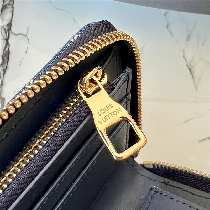 Louis Vuitton ZIPPY WALLET VERTICAL Monogram denim and Taurillon leather Blue M63095 High