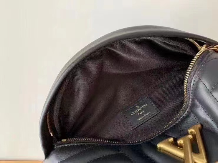 Louis Vuitton New Wave BumBag  M53750 High