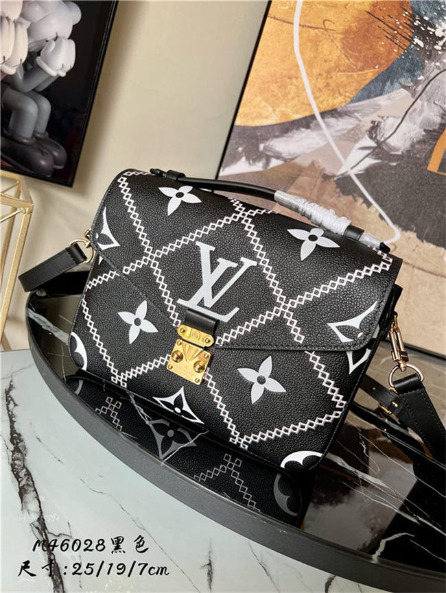 Louis Vuitton POCHETTE MÉTIS Embroidered embossed supple grained cowhide leather Black M46028 High