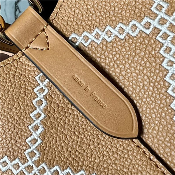 Louis Vuitton NÉONOÉ BB Embroidered embossed supple grained cowhide leather Brown M46023 High