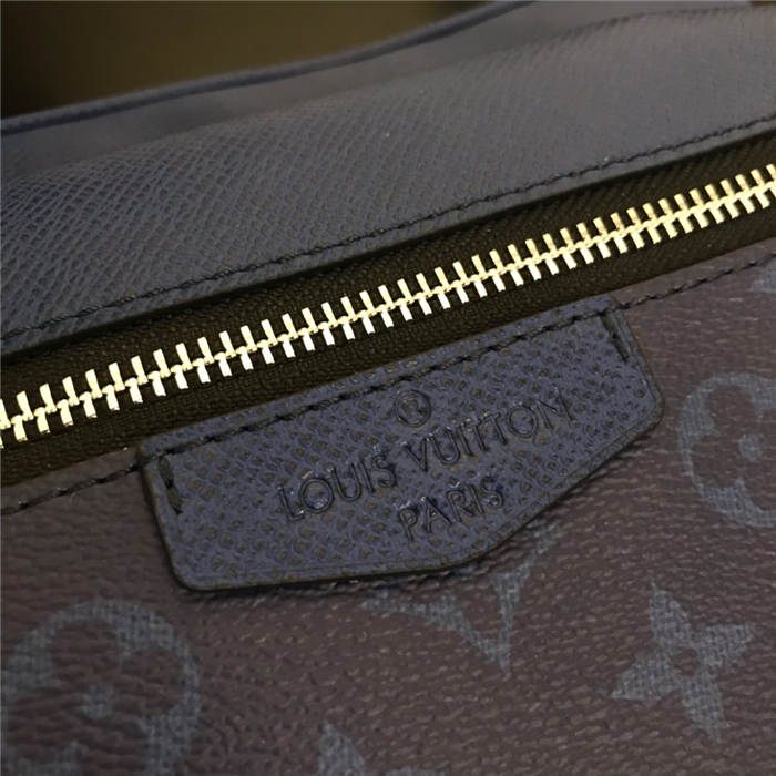 Louis Vuitton Outdoor Messenger Taiga Pacific M30242 High