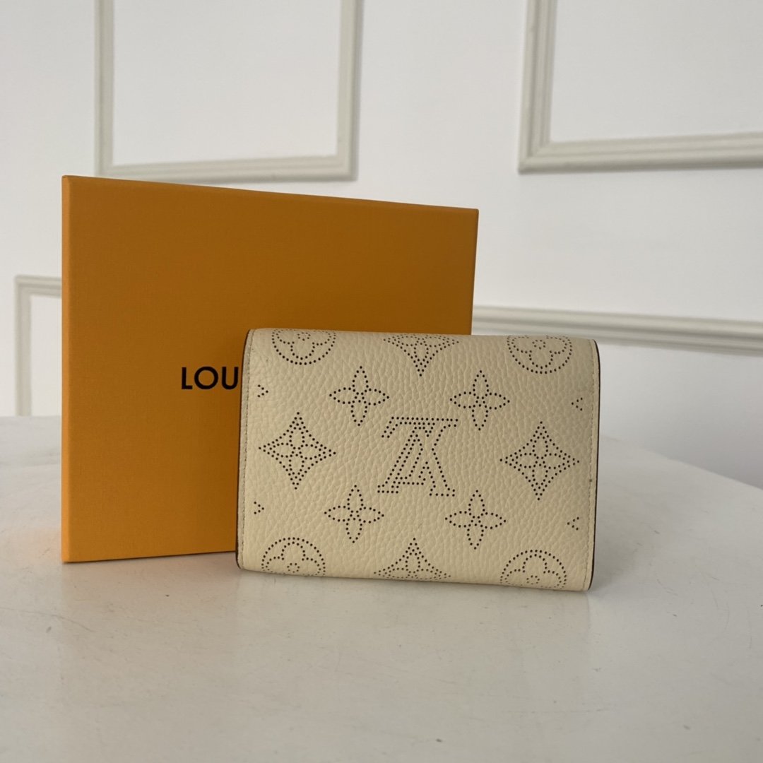 Louis Vuitton Porte-Monnaie Anaé COIN PURSE Ivory High