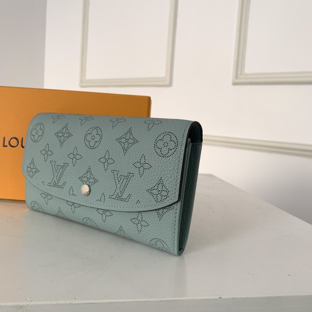 Louis Vuitton IRIS WALLET Mahina Vert Lagon High