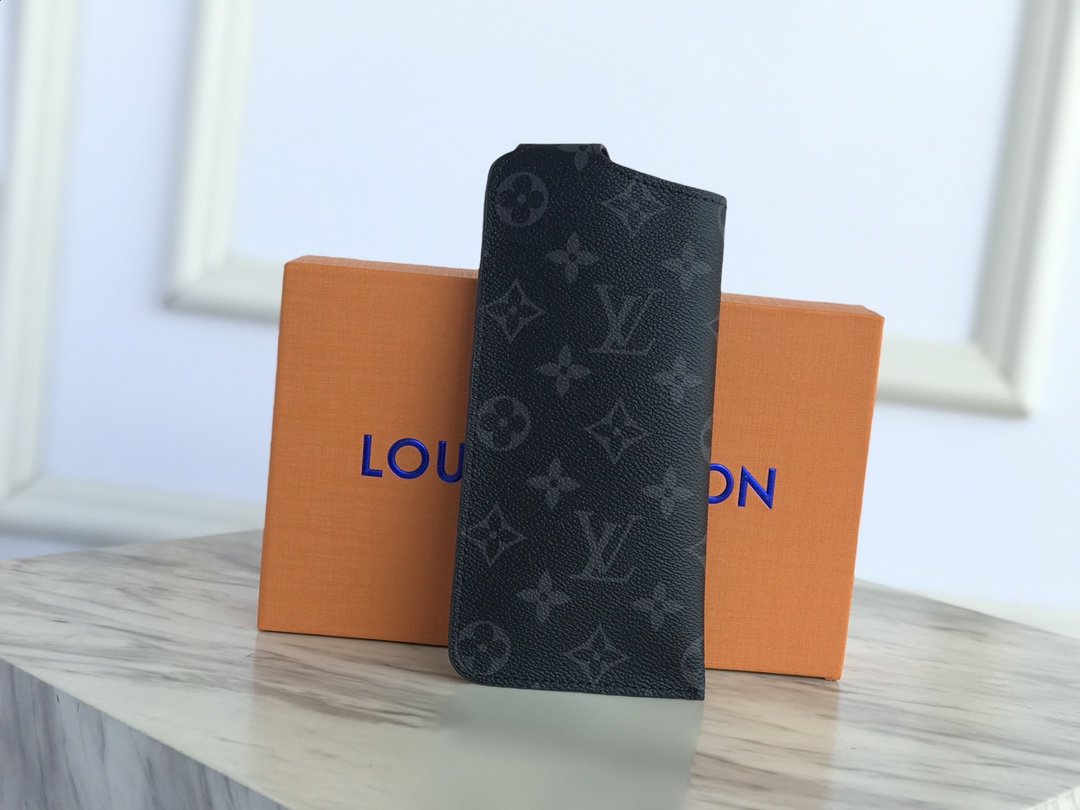 Louis Vuitton GLASSES CASE Monogram Eclipse canvas High