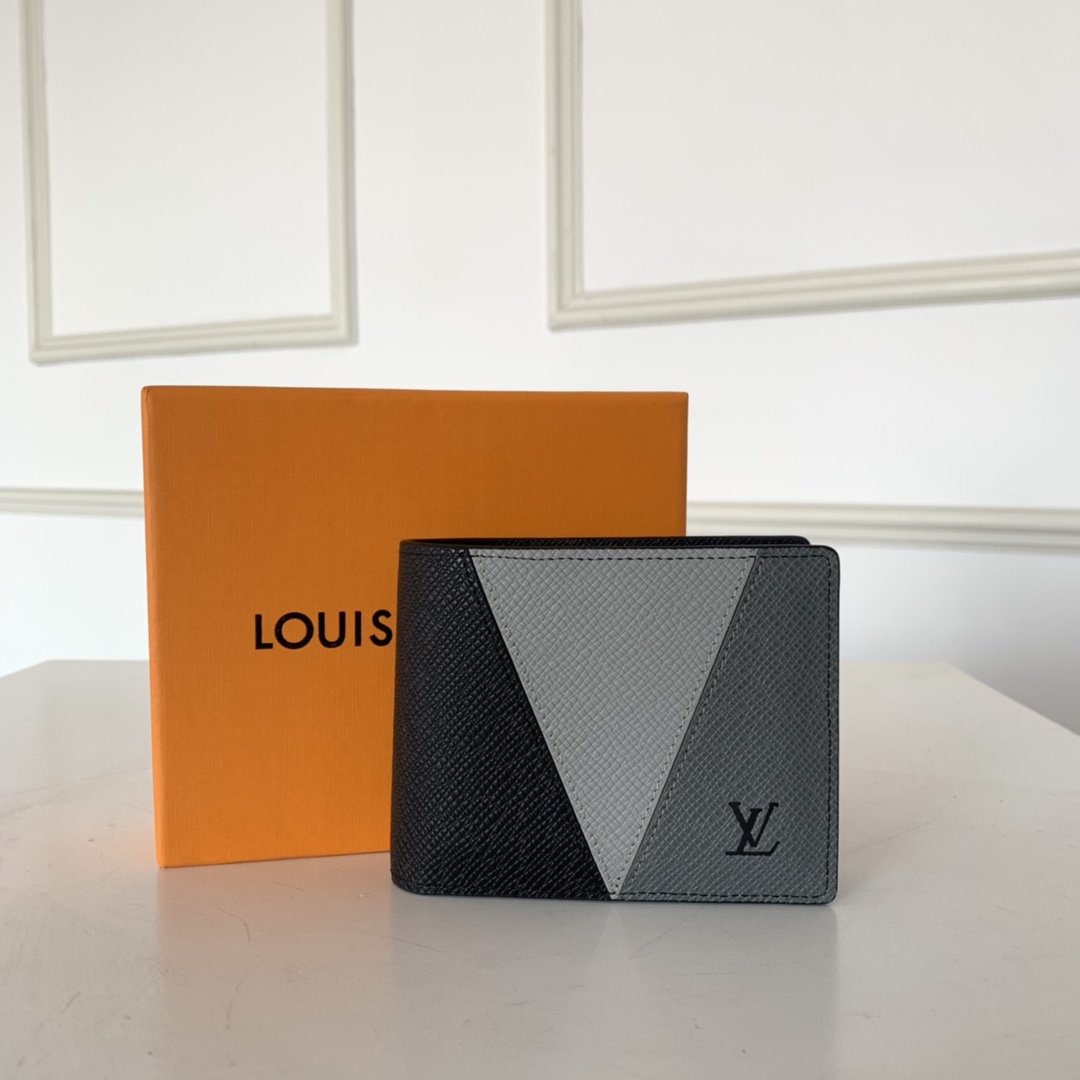 Louis Vuitton SLENDER WALLET Taiga Grey High