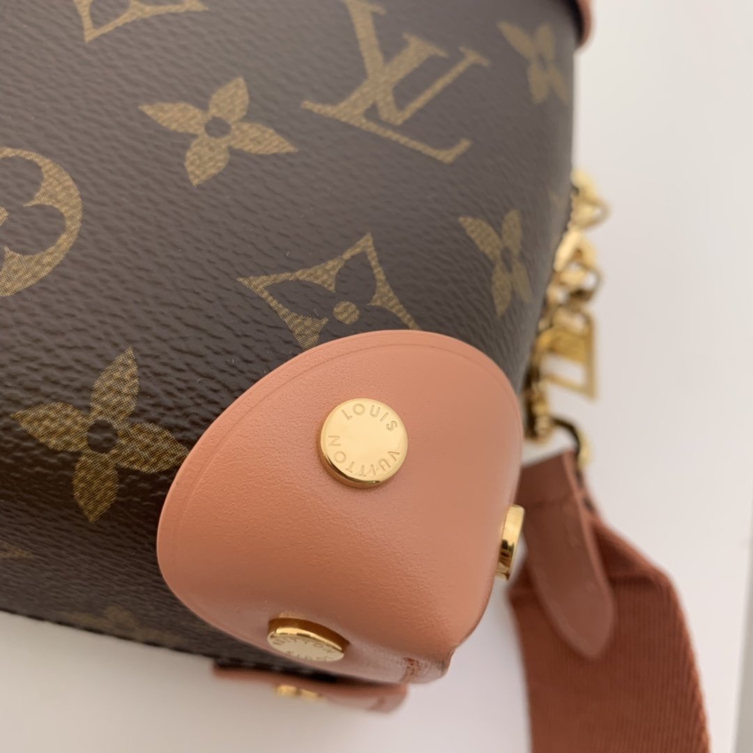 Louis Vuitton PETITE MALLE SOUPLE Monogram Peach High