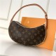 Louis Vuitton POCHETTE CROISSANT Shoulder Bag Monogram High