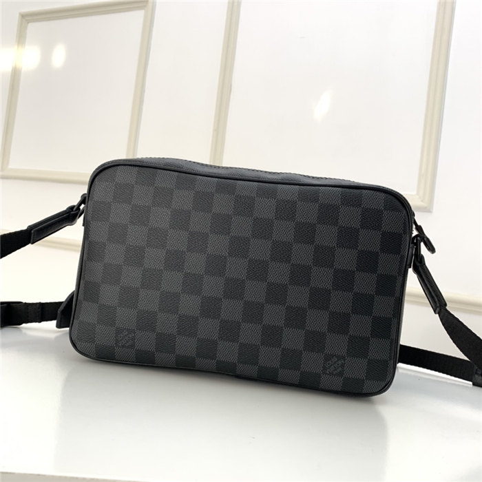 Louis Vuitton UTILITY Messenger Damier Graphite High