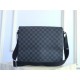 Louis Vuitton DISTRICT MM Damier Graphite High