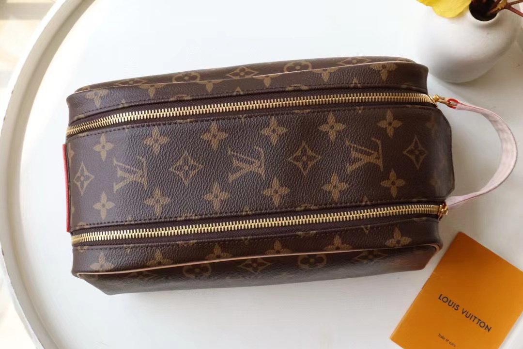 Louis Vuitton DOPP KIT TOILET POUCH Monogram High