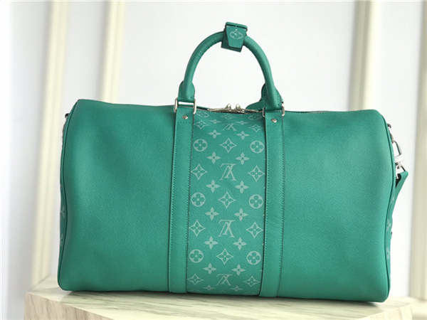 Louis Vuitton KEEPALL BANDOULIÈRE 45 Taiga Green High