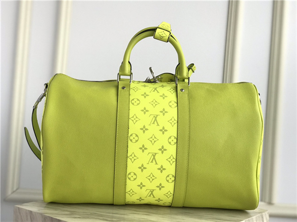 Louis Vuitton KEEPALL BANDOULIÈRE 45 Taiga Lemon High