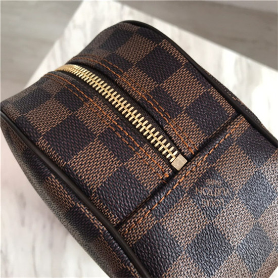 Louis Vuitton TOILETRY BAG 25 Damier Ebene High