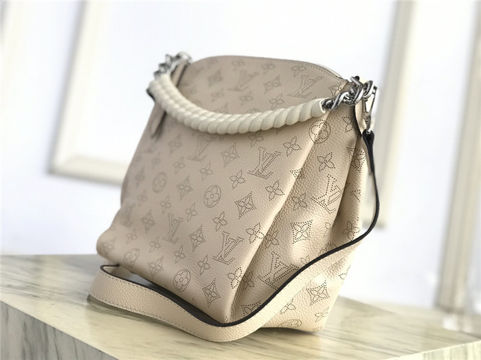 Louis Vuitton BABYLONE CHAIN BB Mahina Cream High