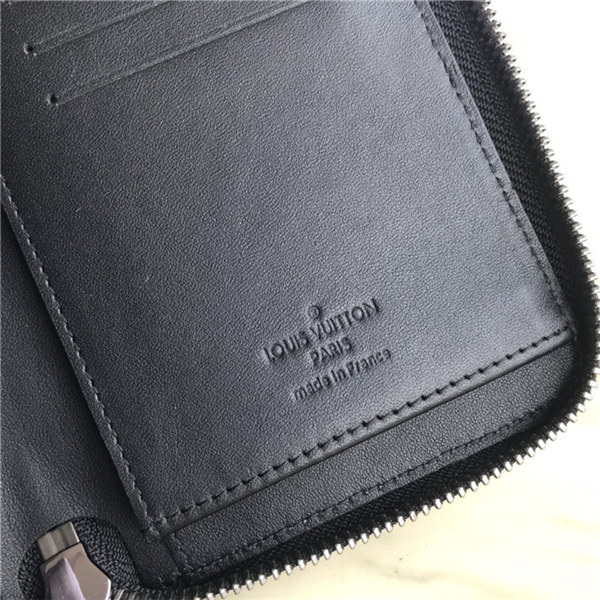 Louis Vuitton ZIPPY WALLET VERTICAL Taurillon Embossed Black High