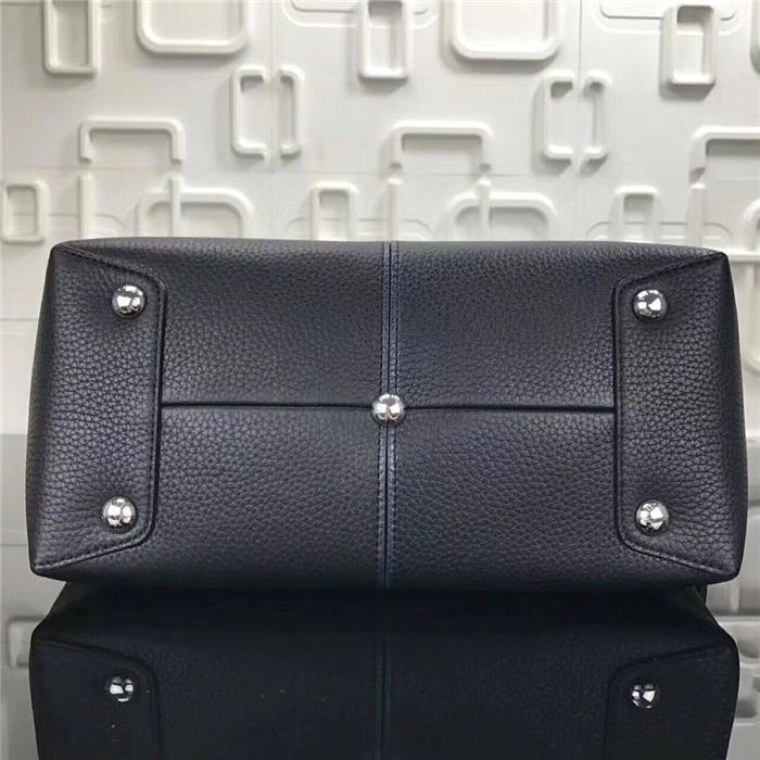 Louis Vuitton Magnolia Pernelle Bag Black