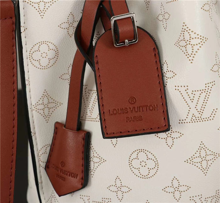 Louis Vuitton Muria Bag Mahina Cream