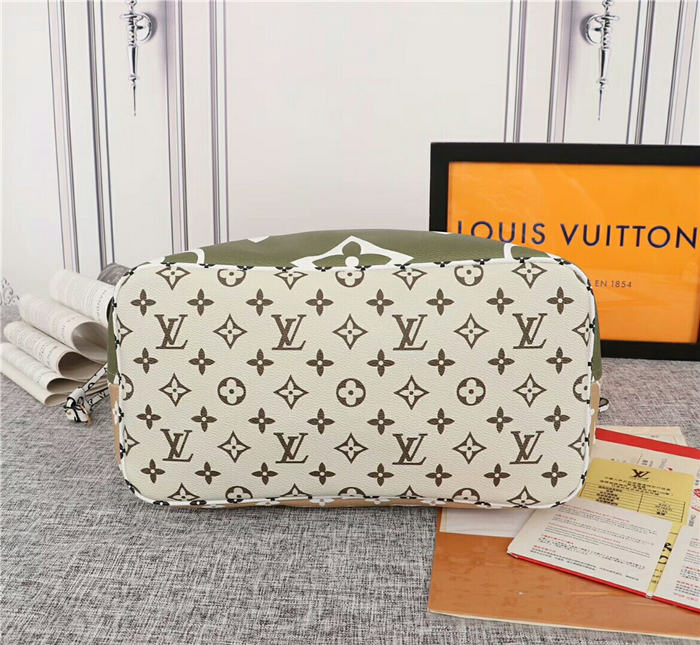 Louis Vuitton Neverfull MM Bag Monogram Green Mid