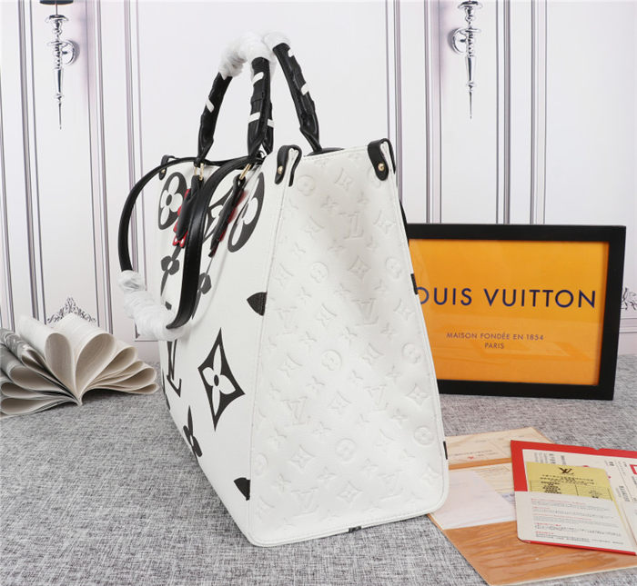 Louis Vuitton LV CRAFTY ONTHEGO GM Bag Off White