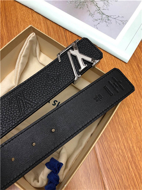 Louis Vuitton LV INITIALES 40MM BELT Leather High