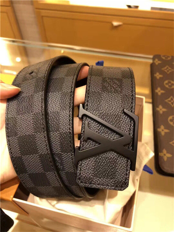 Louis Vuitton LV INITIALES 40MM BELT Damier High