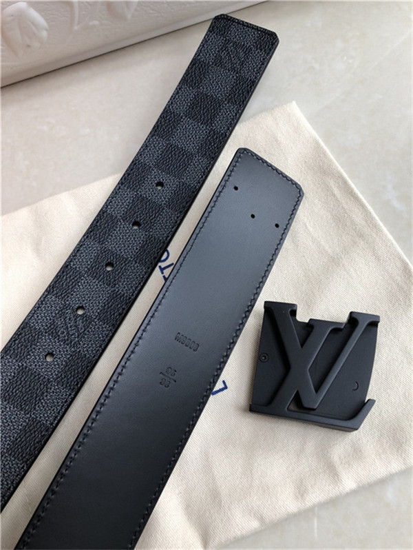 Louis Vuitton LV INITIALES 40MM BELT Damier High